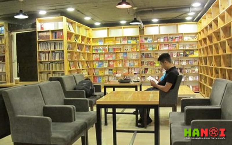 7 quán cà phê sách Hà Nội đẹp xuất sắc, không gian tĩnh lặng và phong cách nhất định phải ghé