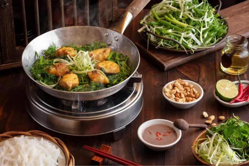 Khám phá 6 nhà hàng chả cá ngon nhất tại quận Cầu Giấy, Hà Nội