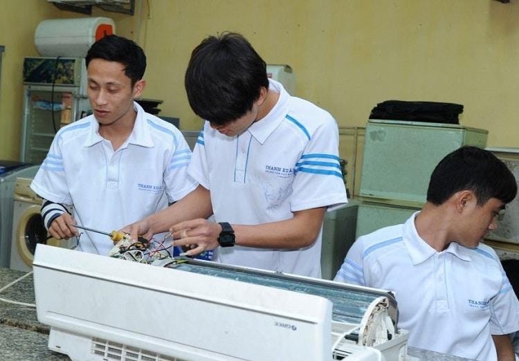 Top 5 địa chỉ đào tạo nghề sửa chữa điện lạnh chất lượng và uy tín hàng đầu TP.HCM