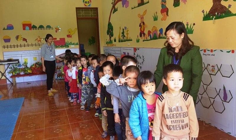 Top 15 Khẩu lệnh và bài thơ giúp trẻ mầm non xếp hàng, tập hợp nhanh chóng, trật tự