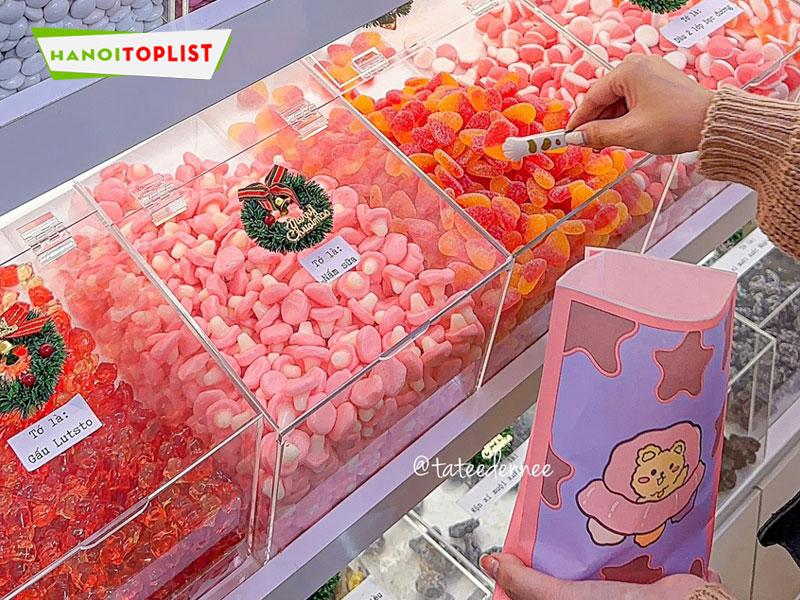 Buffet ăn vặt Hà Nội | Khám phá 10+ tọa độ ngon - rẻ khiến bạn mê tít