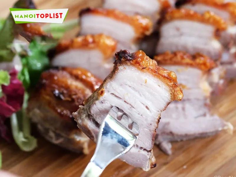 Khám phá 10+ quán thịt lợn quay ngon tuyệt ở Hà Nội