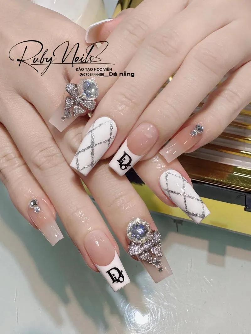 Top 10 địa chỉ đào tạo nghề nail đáng tin cậy và chất lượng hàng đầu tại Kon Tum