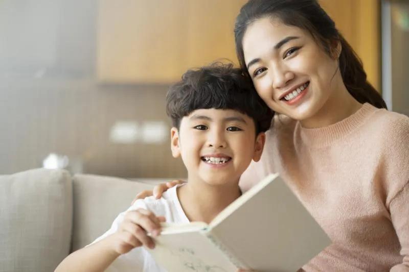 Top 10 Bài Văn Cảm Động Về Nụ Cười Của Mẹ Được Yêu Thích Nhất