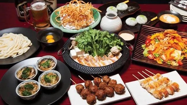 Khám phá 4 địa điểm ăn trưa hấp dẫn dưới 200k/người tại trung tâm Quận 1
