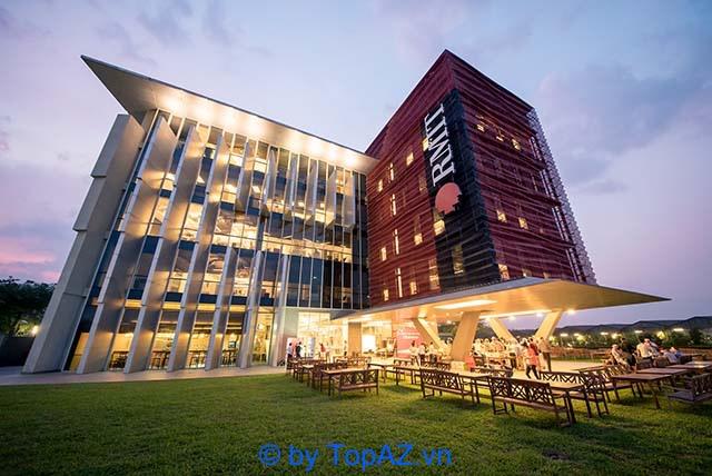Top 5 trường đại học sở hữu khuôn viên đẹp nhất tại TPHCM