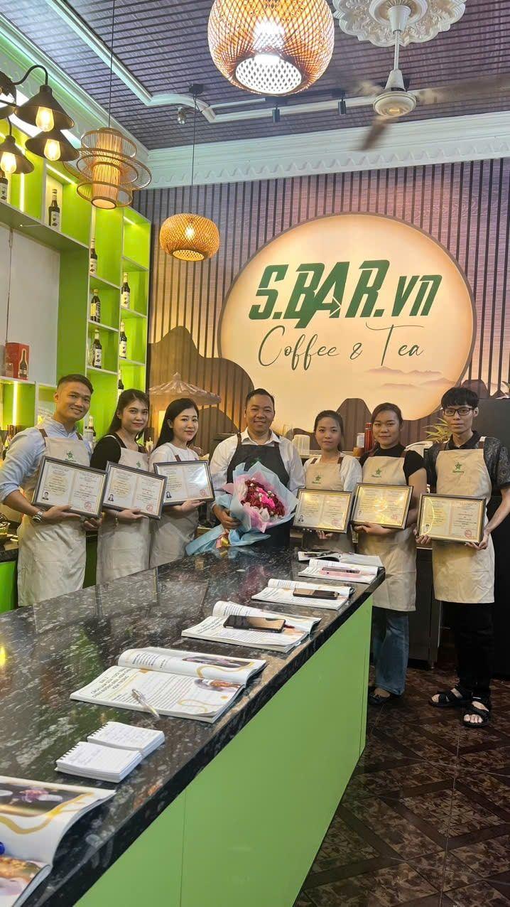 Top 10 trung tâm đào tạo nghề pha chế đồ uống uy tín hàng đầu tại Hà Nội
