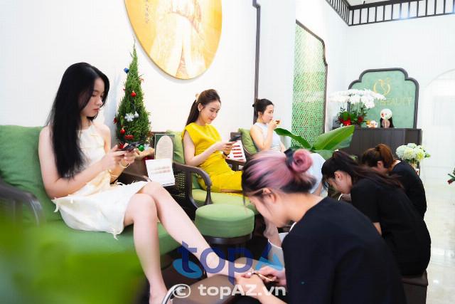 Top 10 Spa chăm sóc gót chân tại TPHCM: Dịch vụ chất lượng, giá cả phải chăng