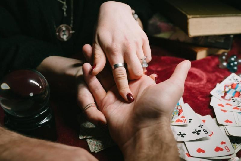 7 địa điểm xem bói nổi tiếng nhất Gia Lai được nhiều người tin tưởng