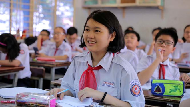Top 8 bài văn tả bạn em đang học bài (lớp 5) hay nhất