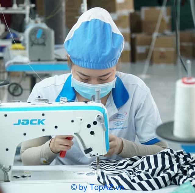 Top 10 xưởng may áo khoác chất lượng, uy tín, giá tốt tại TP.HCM