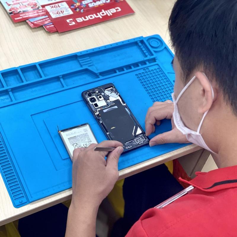 Top 13 Trung tâm Sửa chữa Điện thoại Samsung Uy tín tại TP.HCM