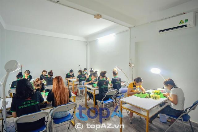 Top 5 địa chỉ đào tạo nghề nail uy tín và chuyên nghiệp tại Bình Dương