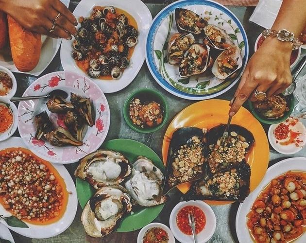 32 Món Ngon Đỉnh Cao Không Thể Bỏ Qua Tại Sài Gòn