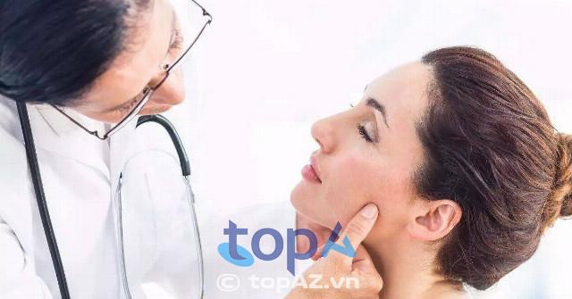 Top 6 bác sĩ trị mụn giỏi và mát tay nhất tại TPHCM