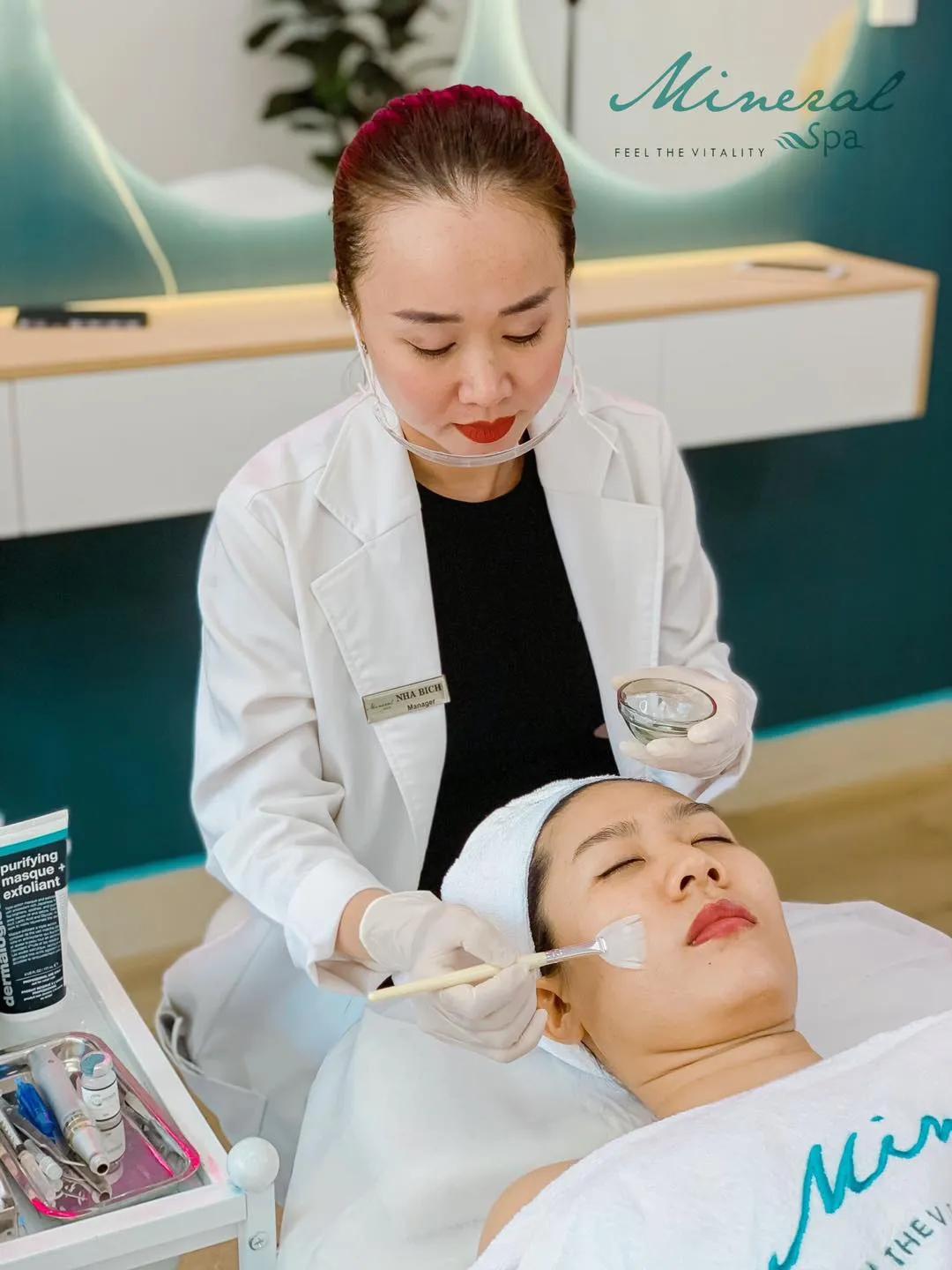 Top 10 địa chỉ spa chăm sóc da mặt chất lượng nhất tại quận 1, TP. HCM