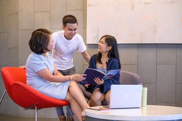 Một năm học đại học sẽ có bao nhiêu học kỳ? Hãy cùng tìm hiểu chi tiết qua bài viết này.