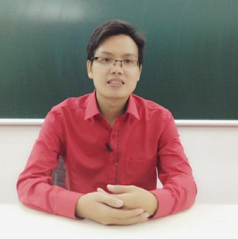 11 Bậc thầy luyện thi Vật lí đình đám Hà Nội - Hành trình chinh phục điểm 9+ cùng những người truyền lửa