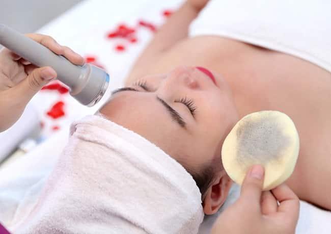 [Góc nhìn chuyên sâu] Liệu hút chì da mặt có thực sự cần thiết?