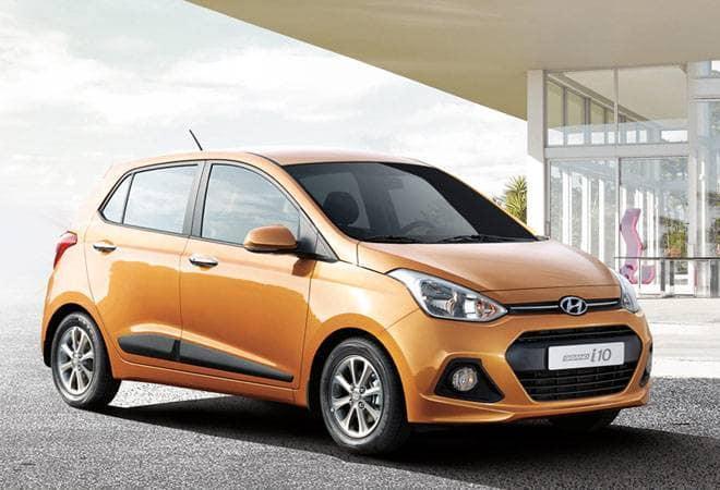 Top 10 ô tô đình đám nhất tháng 10/2020: Bảng xếp hạng doanh số đầy bất ngờ