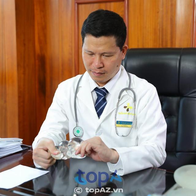 Top 6 bác sĩ nâng ngực xuất sắc tại Hà Nội được săn đón nhiều nhất