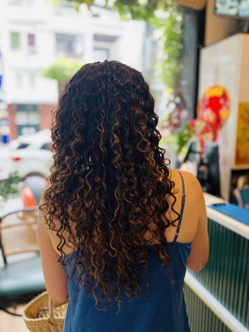Top 5 salon uốn tóc xoăn hippie (tóc xù mì) đẹp nhất tại Đà Nẵng