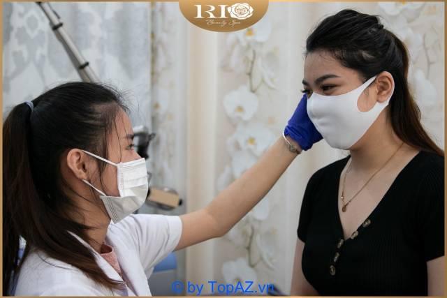 5 địa chỉ đào tạo điêu khắc chân mày chất lượng nhất Hà Nội