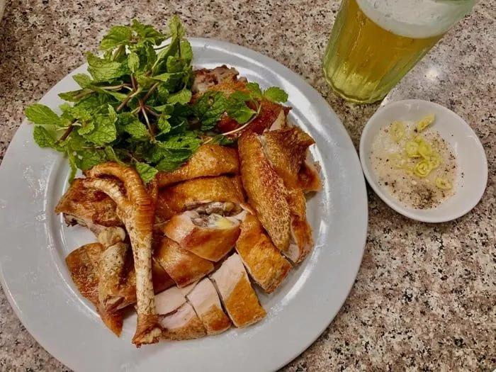 Top 9 địa điểm bia hấp dẫn nhất Hà Nội không thể bỏ qua