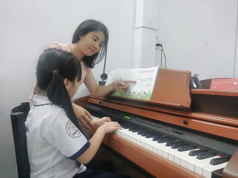 7 Địa chỉ dạy đàn đáng tin cậy nhất tại Quận 7, TP.HCM