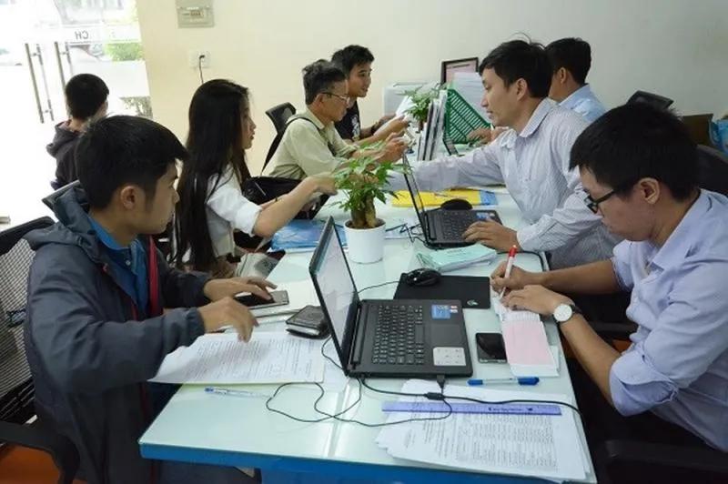 10 Điều cốt lõi phụ huynh và học sinh lớp 10 cần chuẩn bị trước thủ tục nhập học