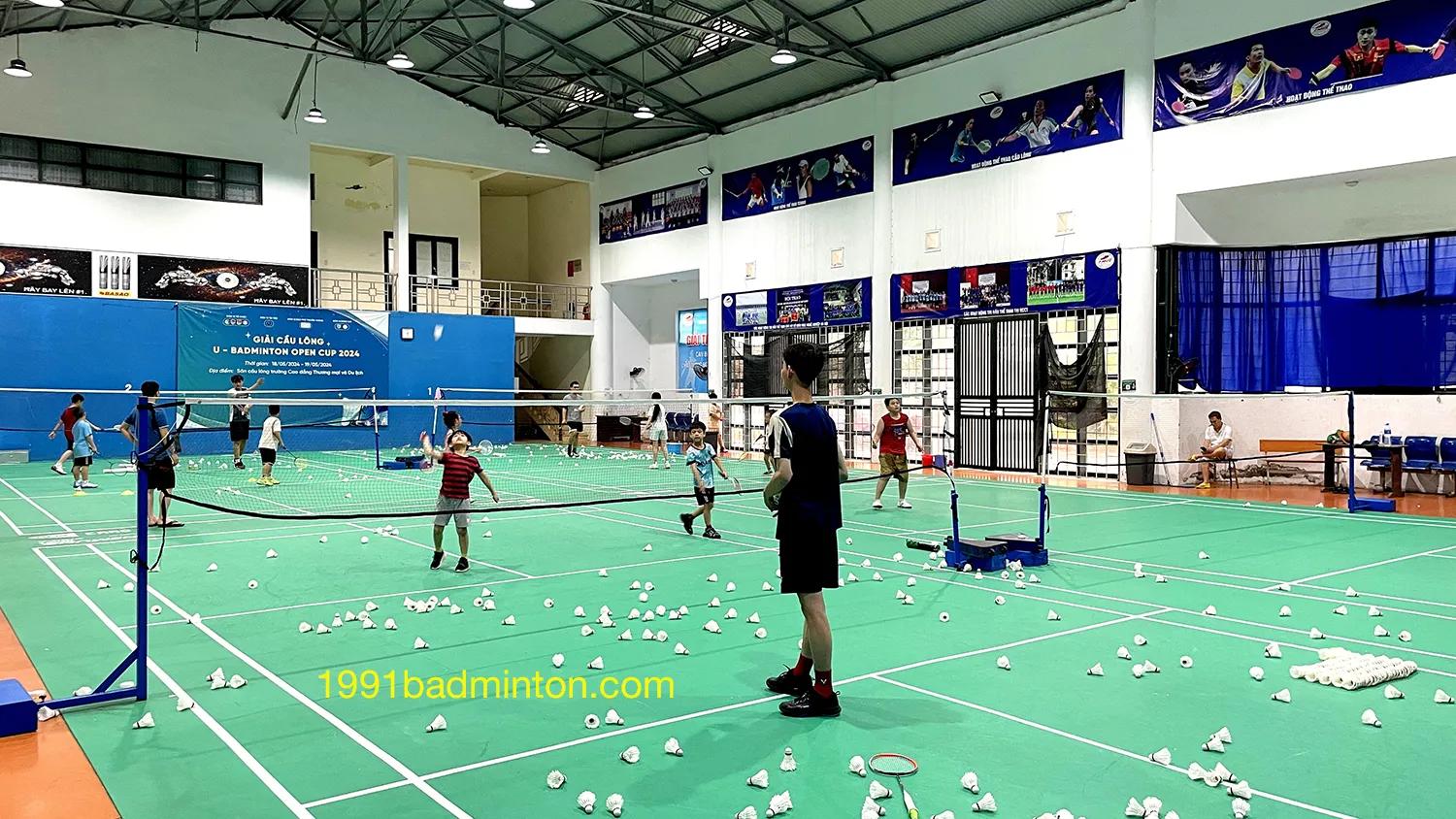 Top 5 Trung tâm cầu lông nổi tiếng tại Hà Nội