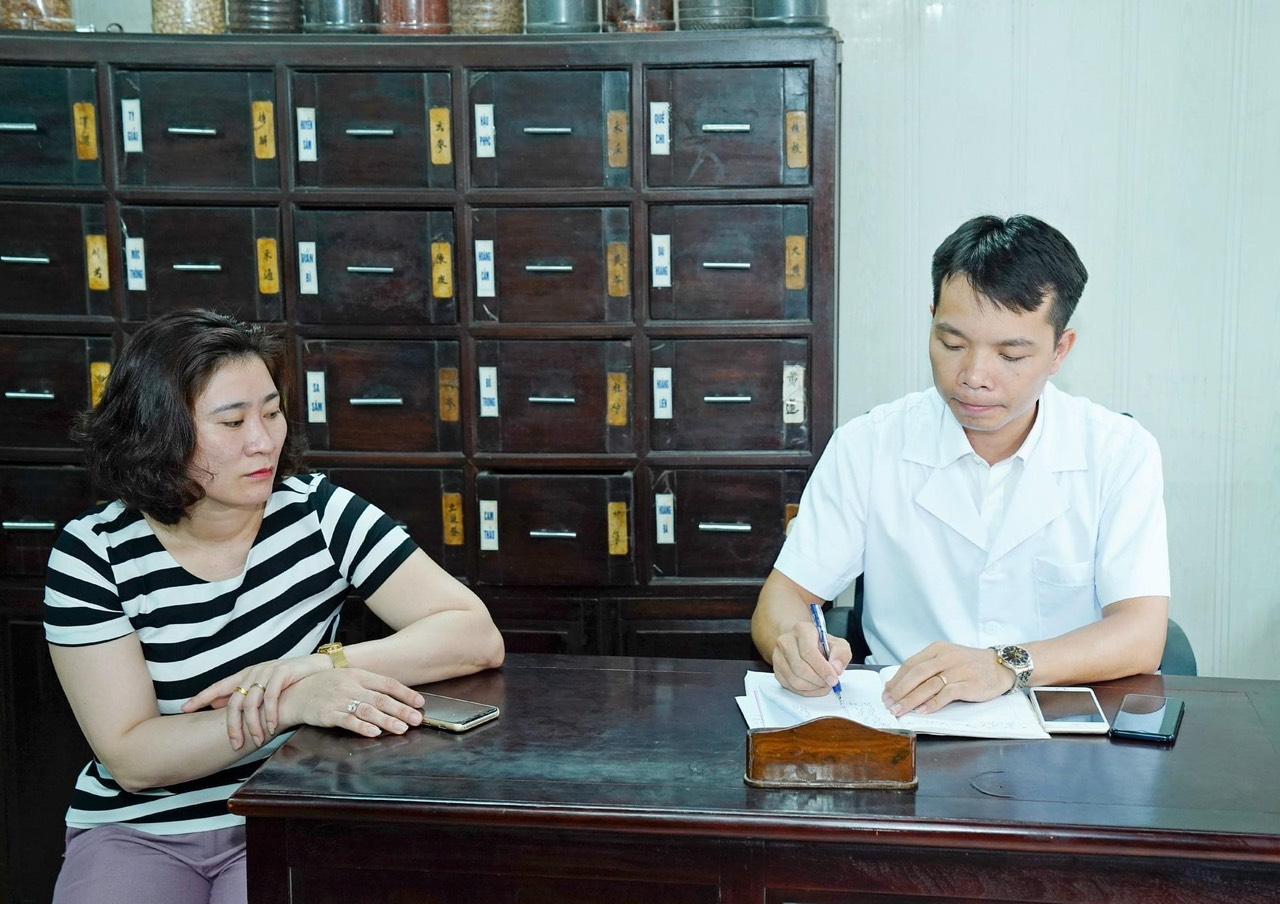 Top 6 Nhà Thuốc Đông Y Nổi Tiếng và Uy Tín tại Hà Nội