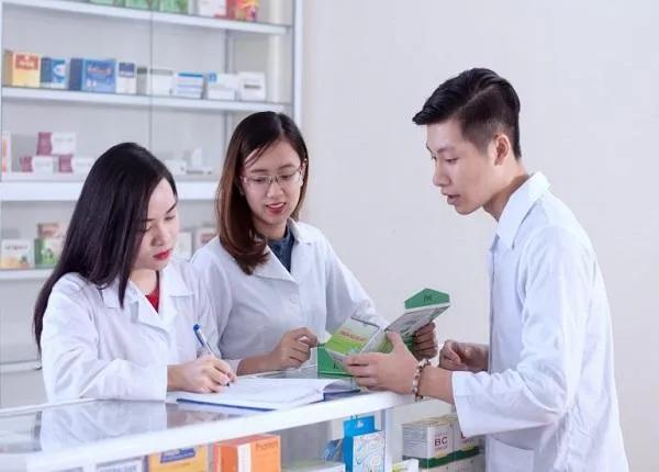 Khám Phá 8 Lợi Ích và Những Lưu Ý Quan Trọng Khi Dùng Alosetron