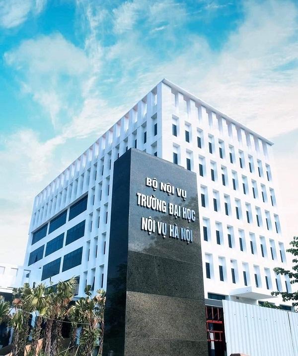 8 trường đại học tại Hà Nội có điểm chuẩn vừa phải nhưng chất lượng đào tạo đáng cân nhắc