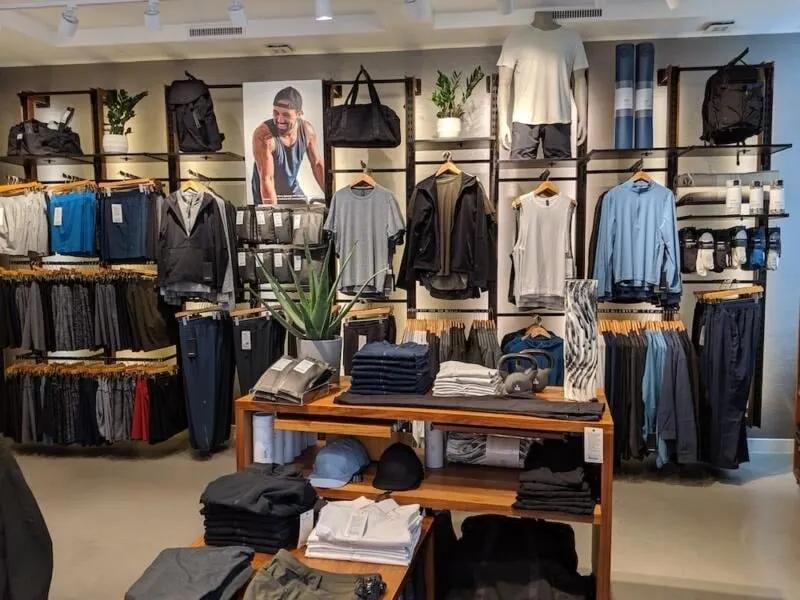 Top 10 cửa hàng thời trang nam tại Gò Vấp: Đẳng cấp phong cách - Chất lượng vượt trội - Giá thành hợp lý