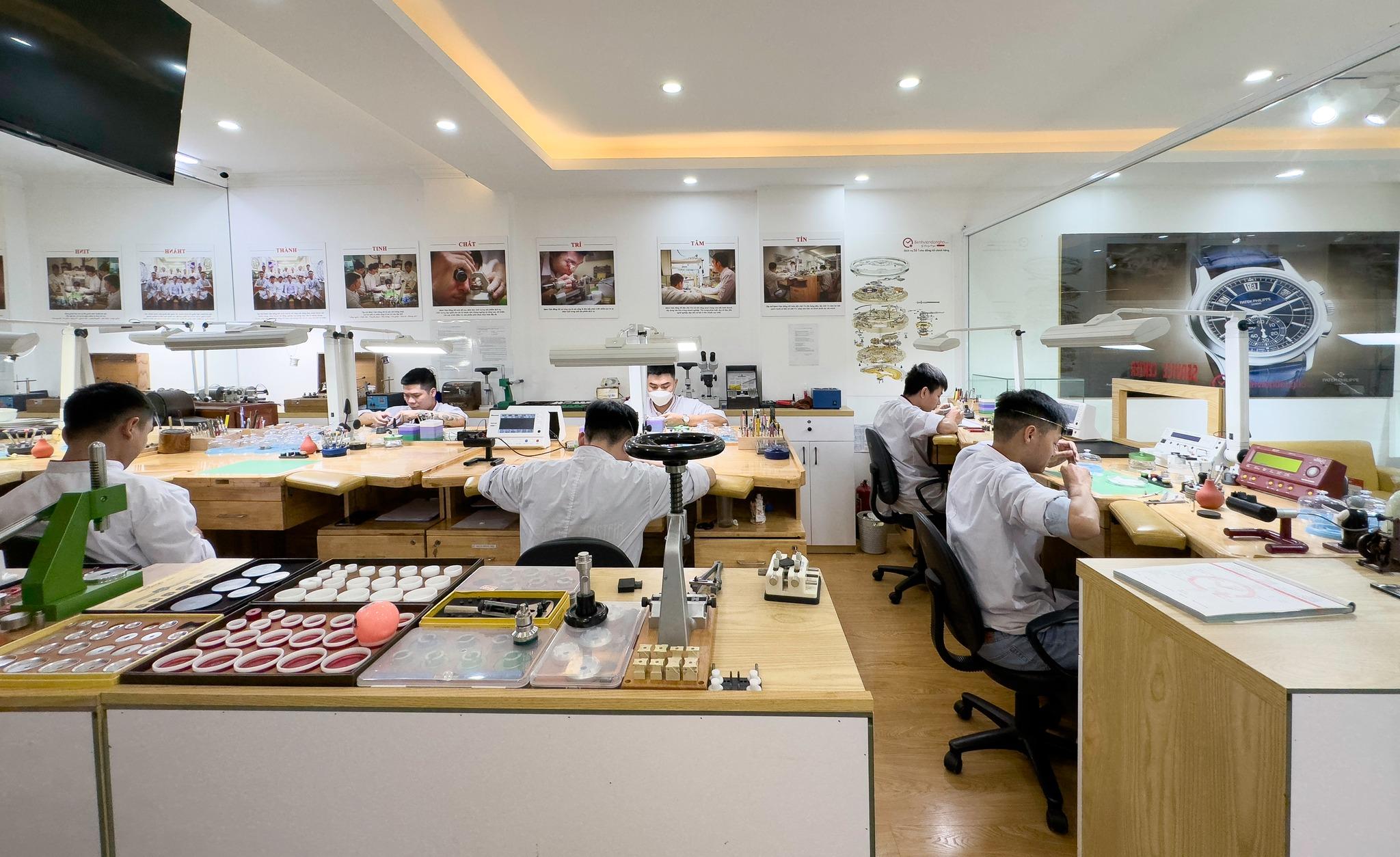 3 địa chỉ đào tạo sửa đồng hồ chất lượng và uy tín bậc nhất Hà Nội