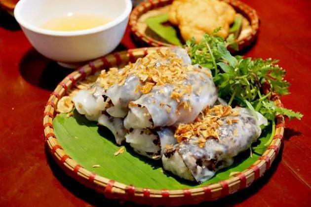 Khám phá 5 quán bánh cuốn ngon ở Quận 5, ăn thử một lần là nhớ mãi
