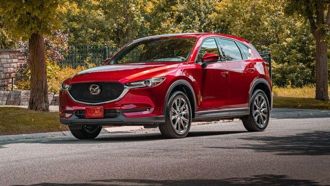 Top 10 xe ô tô bán chạy tháng 4/2020: Mazda CX-5 góp mặt với 459 chiếc