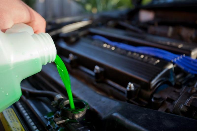 10 Bí quyết vàng giúp xe máy 'đánh bại' cái nóng mùa hè