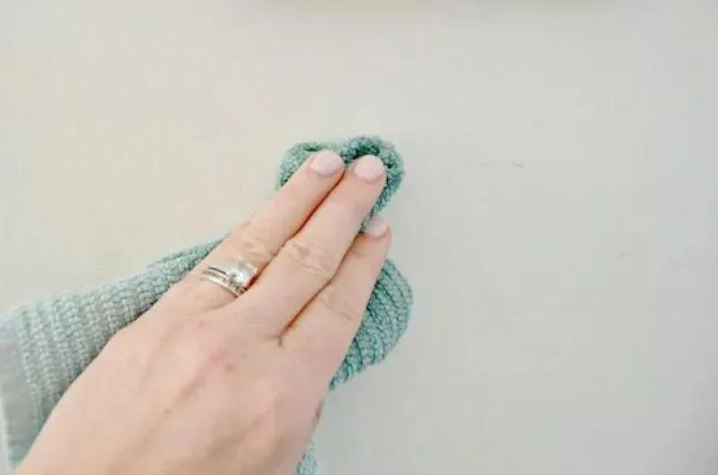 10 Mẹo vệ sinh tường nhà hiệu quả bất ngờ ai cũng làm được