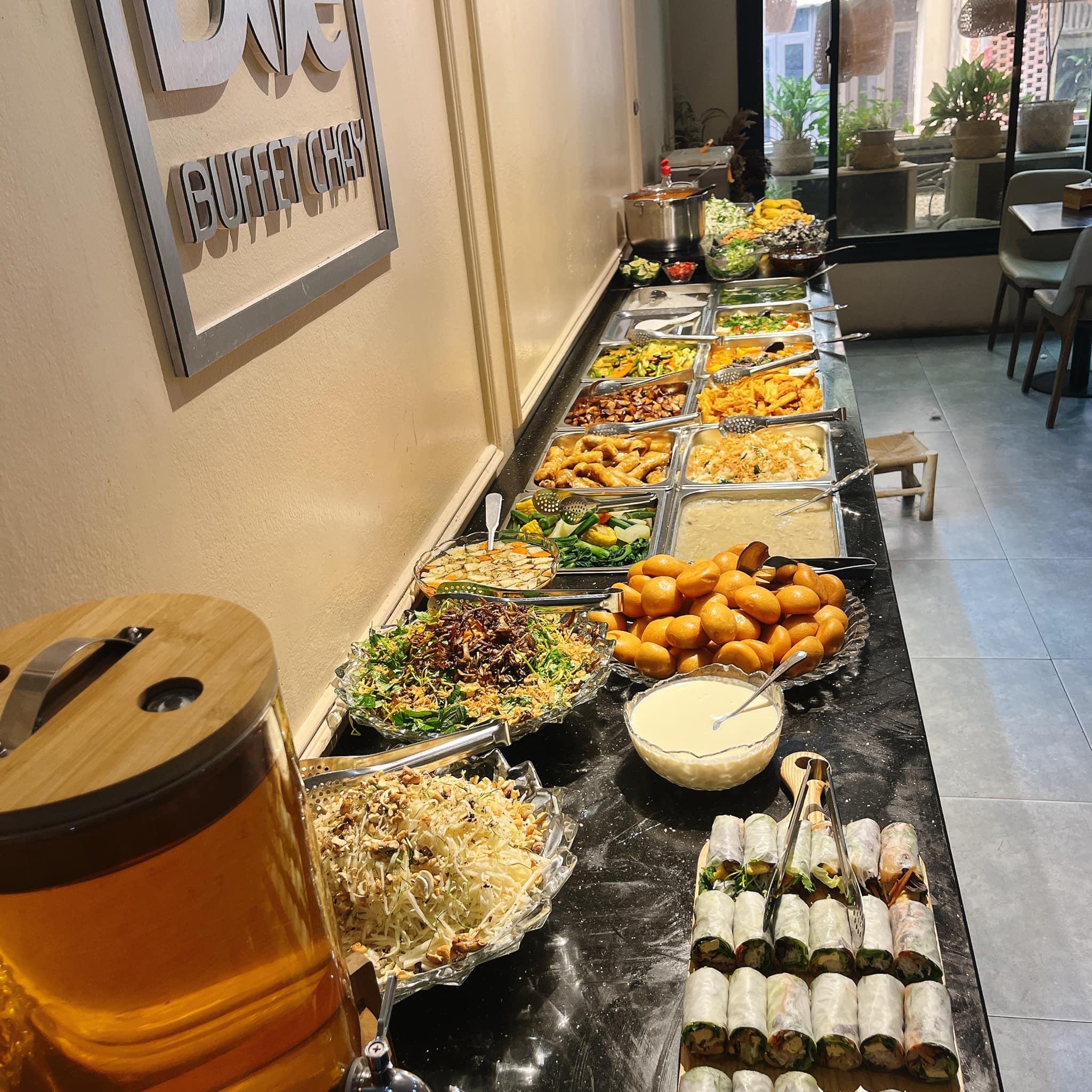 Khám phá 10 nhà hàng buffet chay hấp dẫn nhất Hà Nội - Ẩm thực thanh tịnh giữa lòng thủ đô