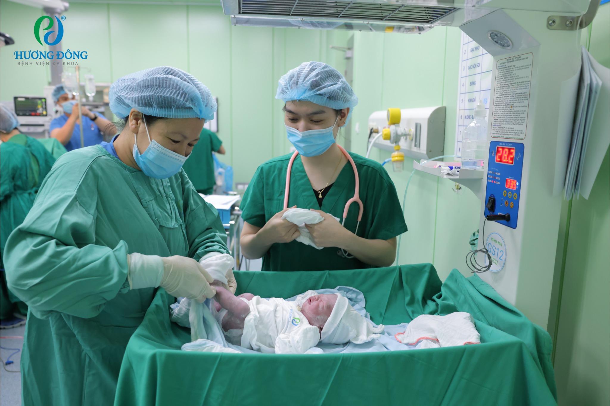Top 6 đánh giá chân thực nhất về trải nghiệm sinh con tại Bệnh viện Đa Khoa Phương Đông