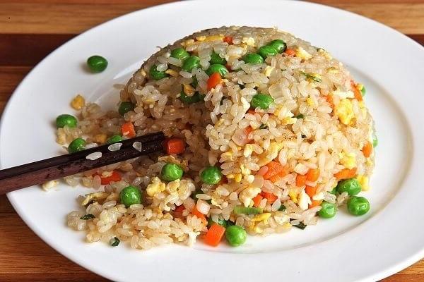7 Địa chỉ cơm chiên Huế ngon khó cưỡng - Trải nghiệm vị ngon đậm đà Cố đô