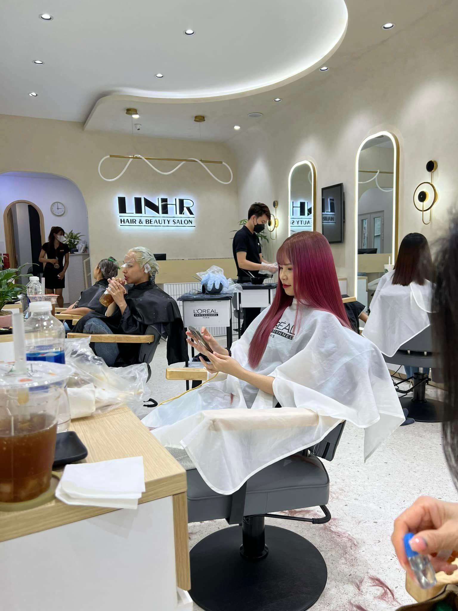 Top 9 Đánh Giá Chân Thực Nhất Về LinhR Hair & Beauty Salon