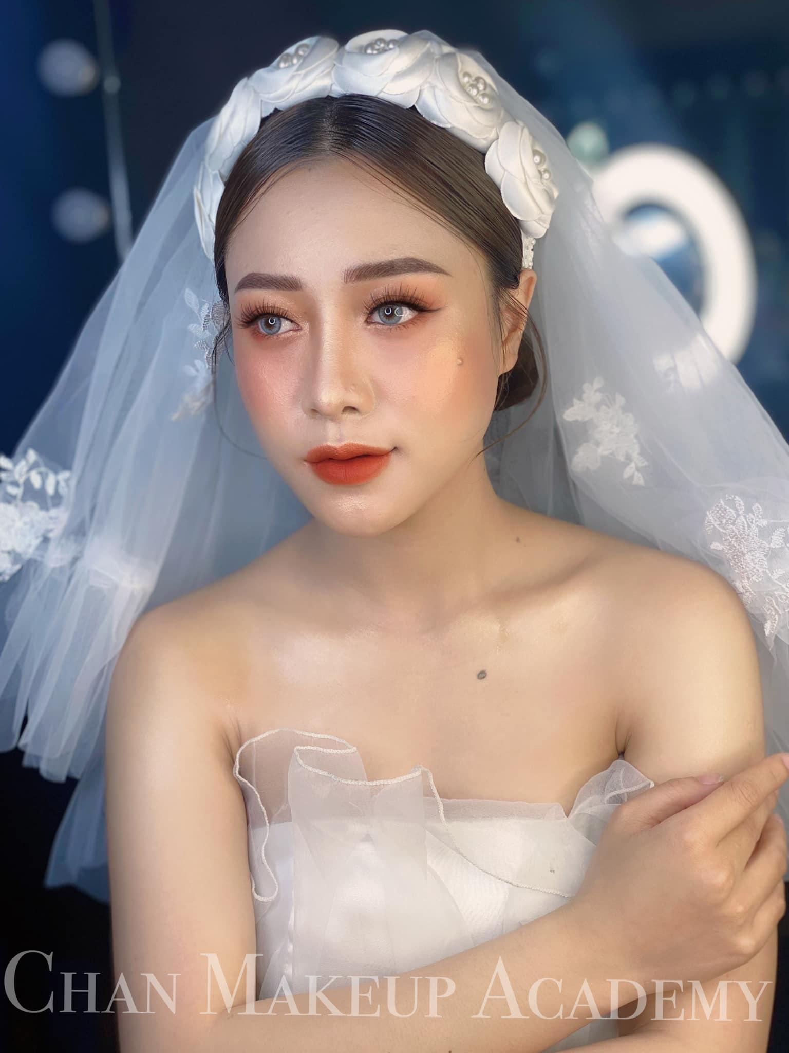 Top 9 tiệm trang điểm cô dâu nổi bật nhất Hóc Môn, TP. HCM