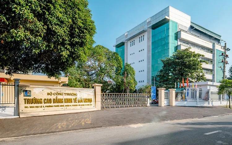 4 Góc nhìn sinh viên về môi trường đào tạo tại Cao đẳng Kinh tế Đối ngoại (COFER)