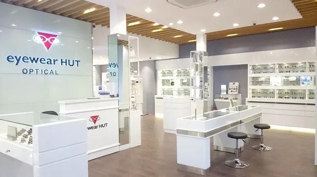 Top 11 địa chỉ bán kính mắt uy tín, chất lượng nhất tại TP.HCM