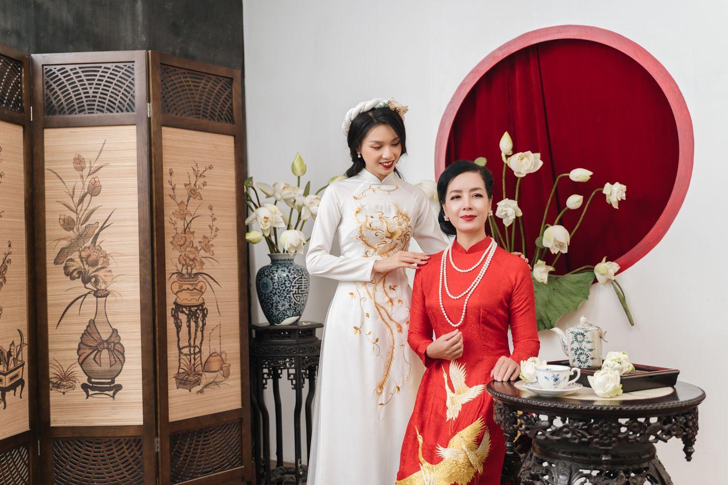 7 địa điểm cho thuê áo dài cưới cao cấp dành cho mẹ cô dâu tại thủ đô Hà Nội