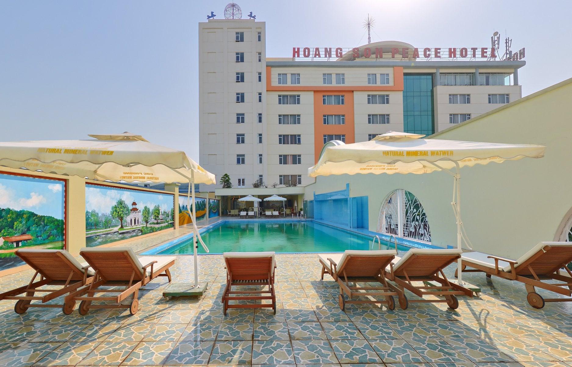Top 12 khách sạn và resort tuyệt vời nhất tại Ninh Bình