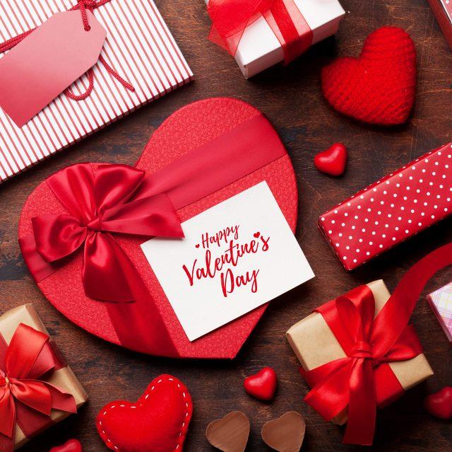 Top 25 bài thơ thả thính Valentine 14/2 ngọt ngào, hài hước và đầy ý nghĩa nhất